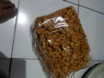 Product Review of Kembang Ribut Sakura Kering 1kg - Gurih & Renyah, Berkualitas, Halal Food Snack Pedas Makanan from S**i B**i 0