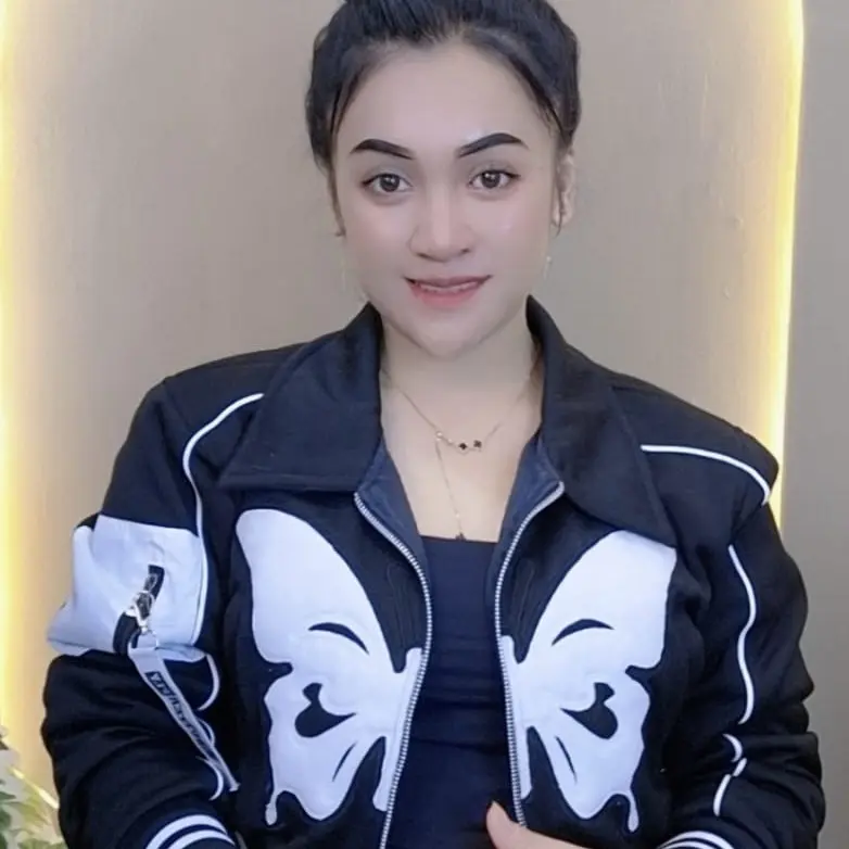 Jaket Crop Butterfly Premium Outfit Korean Style Optimize Wanita 1
