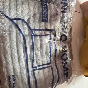 [BLANKET ONLY] UNITWO HOME-FLUFFY CLOUD BLANKET - Selimut Warna Pastel, Estetik, Lembut, Ringan, Cozy