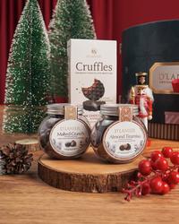 Gambar D’Lanier Evergreen Tales Chocolate Christmas Hampers - Hampers Natal Coklat dari Winco Official Kota Bandung 5 Tokopedia