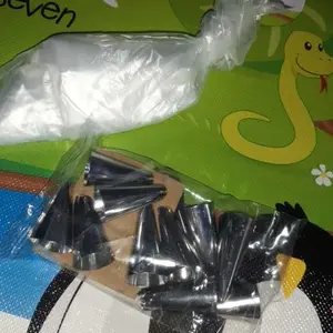 10 pcs spuit wilton lokal + plastik segitiga 10 pcs dekorasi kue alat dapur kitchenware