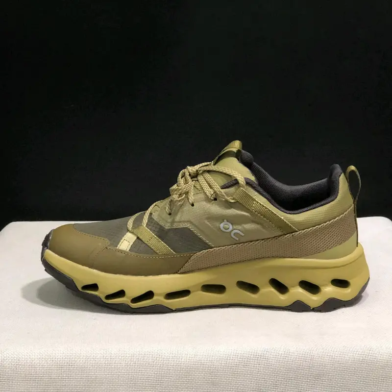 SEPATU ON CLOUDHORIZON WATERPROOF GREEN 1