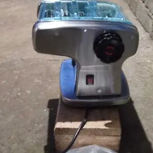 TIXX Electric Pasta Maker Mesin Pembuat Mi Listrik Tiga Pisau Stainless Steel 316 Tiga Mata Pisau 9 Level Ketebalan Adonan Mi Lebar 2.5/4/9 mm Hemat Listrik Bising Minimal Untuk Rumah Kualitas Tinggi Awet Aman Digunakan Sehari Hari