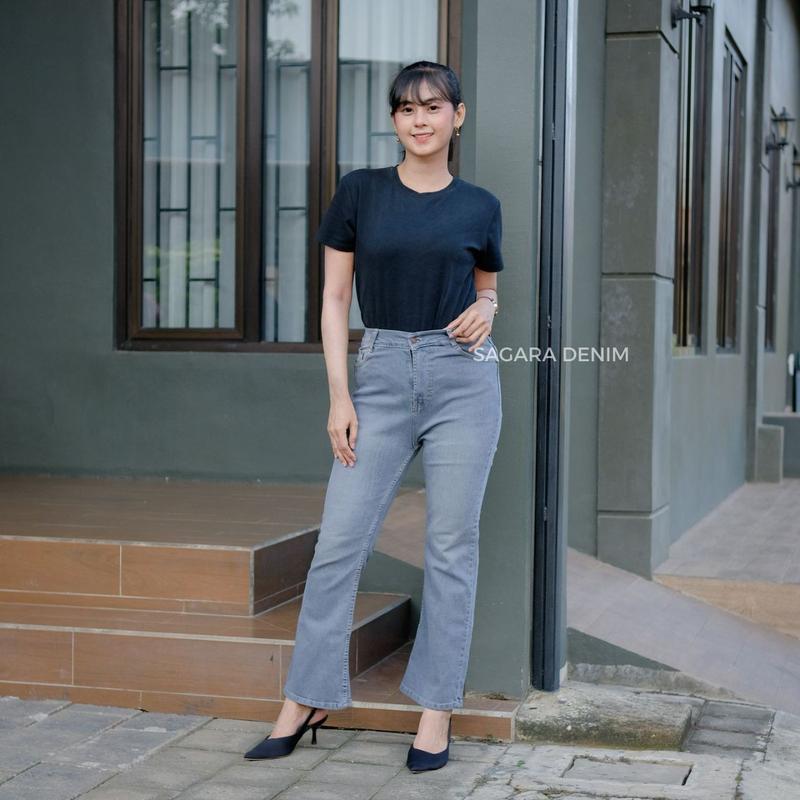 Highwaist Cutbray Jeans Retro 114- Celana Jeans Cutbray Premium Wanita Panjang Wanita Panjang Cutbray Retro Jeans Vintage 4
