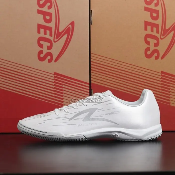 Specs Lighspeed Reborn Putih Merah Gold Silver   Terviral sepatu futsal specs lightspeed sepatu  futsal bunyi cit karet ori 4