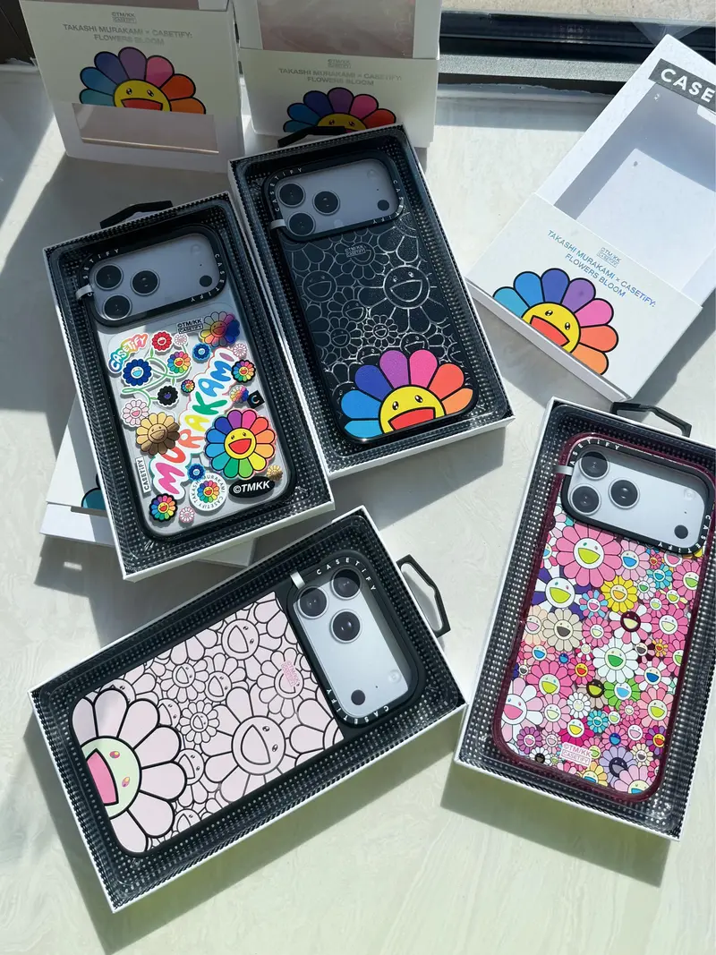 CASETiFY shibuya limited edition Murakami Takashi Colorful