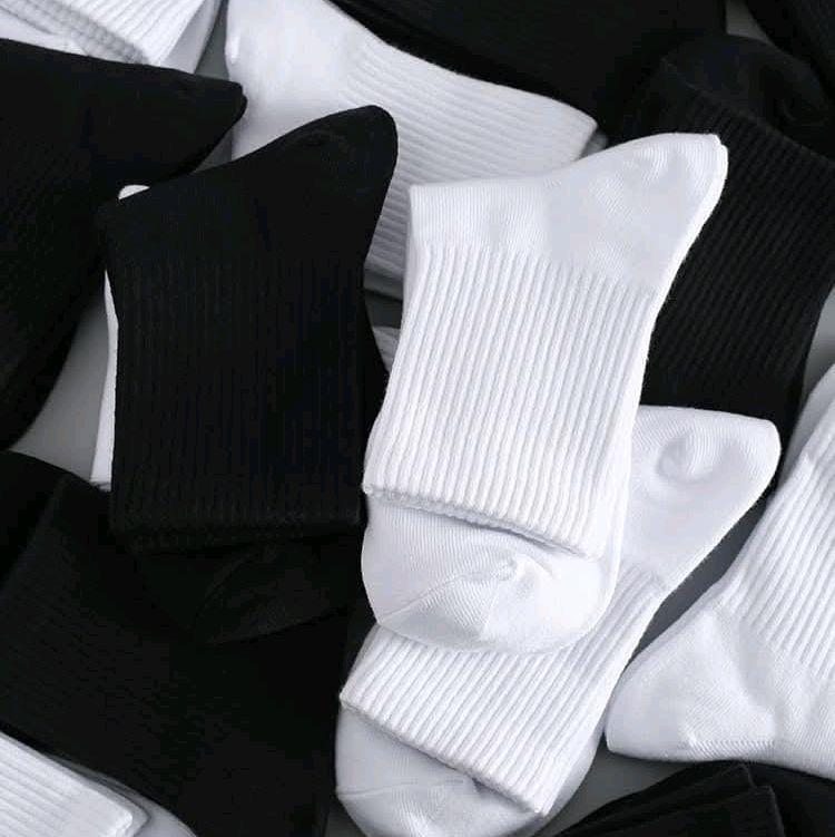 Tất Vớ Trơn Trắng ,Đen Thể Thao Nam Nữ , Cổ Ngắn Thời Trang Unisex Style Hàn Quốc. 4