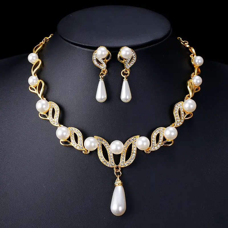 18K Emas Kalung Mutiara dan Anting-Anting Set Perhiasan Wanita Pengantin untuk Pesta Pernikahan 1