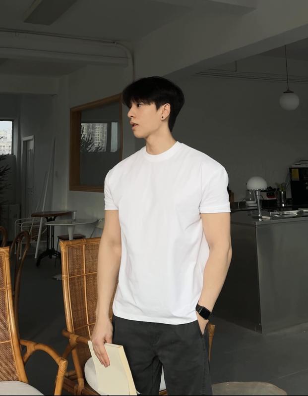   có bigsize  Áo Thun Unisex Cho Nam Nữ Chất Thun Cotton Lạnh Co Dãn 4 Chiều Tôn Dáng. Size từ 40kg đến 100kg. Màu Đen Trắng Xám Xanh 