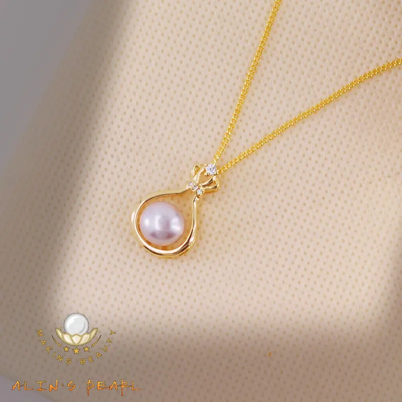 K016 Kalung mutiara rantai gold dengan design classy dan mewah 2