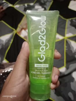 Product Review of Glad2Glow 3PCS Gel Cleanser Centella Salicylic Acid Acne | Face Wash Facial Cleanser Sabun Cuci Muka Pembersih Pencuci Muka Kering Kotoran Membersihkan Berjerawat Wajah Mencerahkan from I** ** @**a ** 0