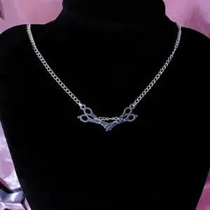 Fashion Personality Two Small Silver Color Scissors Pendant Necklace for Women Halloween Gothic Punk Choker Chain Jewelry Gifts