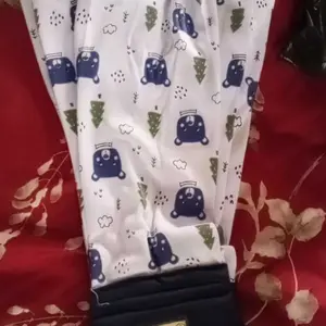 Geos Gendongan Bayi Praktis Polos Motif