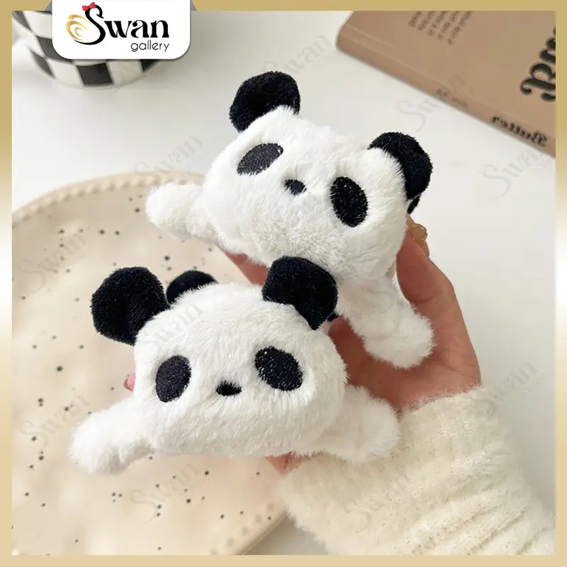Jepit Karakter Panda Lucu Bulu Halus Jedai Anak Dewasa Gaya Korea Fluffy Boneka Panda Aksesoris Hair Claw Aesthetic 0
