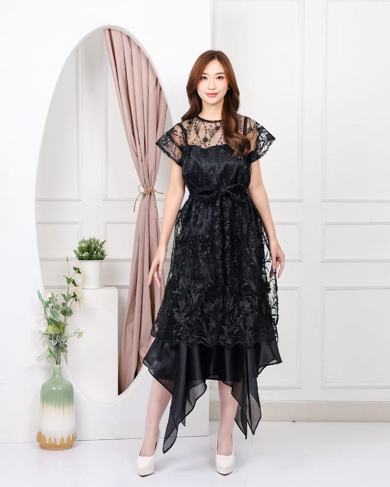 Product Introduction of Dress 2in1 CHRISCELLA ( Real Pict ) Outer + Inner 2 Ukuran 5 Opsi Warna Outfit Baju Pesta Cocok Untuk Hari Raya Elegan Mewah Bisa COD KR 17
