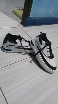 Product Review of Sepatu Sneakers Wanita RMD 01 keren from r**e s**i 4**1 0