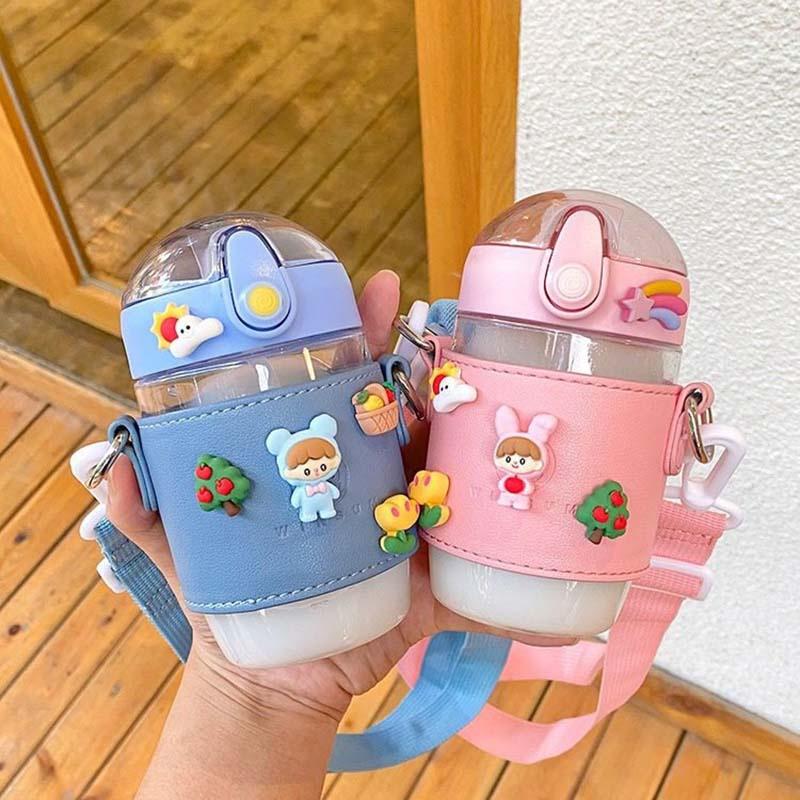 APEN 4pcs Stiker 3D Motif Kartun Untuk Dekorasi Botol HP Barang Unik 3