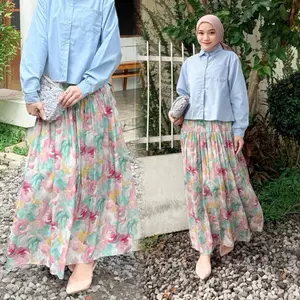 Rosella Rok Bunga Mayung Lebar Rample Floral Skirt Rayon Adem dengan Desain Elegan dan Nyaman untuk Dipakai Sehari-hari