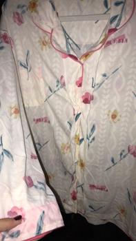 Product Review of Piyama bunga klasik banyak motif Panjang from h**. 0