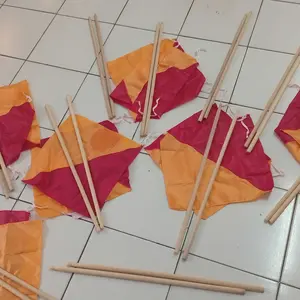 Bendera semaphore 1 pasang [ 2 stik + 2 Bendera semapore] Bendera semapore pramuka