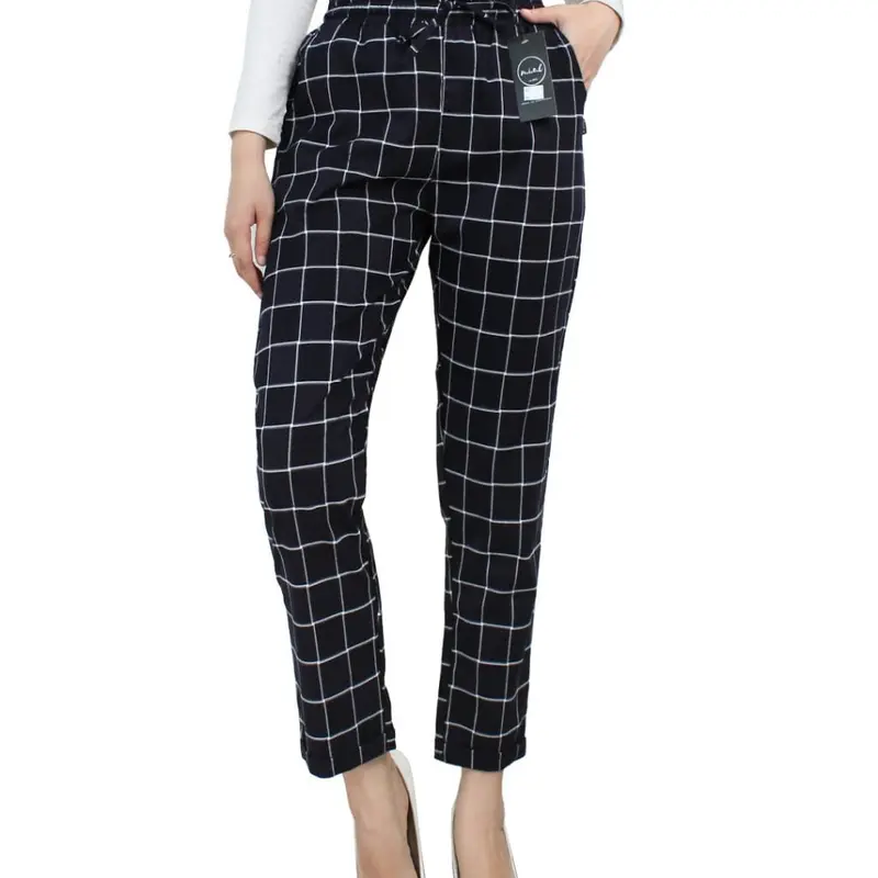 Celana Bagypants motif kotak. 8