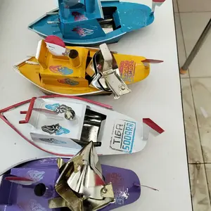 Mainan Kapal Otok Otok Tradisional Jadul Perahu Api Kaleng Panjang 14cm Lebar 5.6cm Mainan Anak Klasik Bahan Kaleng - Toys