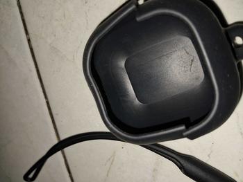 Product Review of Casing Silikon Untuk Air31 Dengan Tali Penyandang Penutup Pelindung Earphone Antihilang TPU Lembut Tahan Air 5 Warna from R**i 2