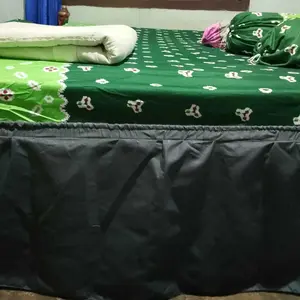 BIG Sale Bed Skirt Katun Motif Embos Punutup Kolong Kasur