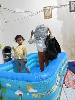 Product Review of Kolam renang ukuran 180cm motif lucu PREMIUM Brand Playground Anak Kotak Permainan Lem from A**Y L**T 0