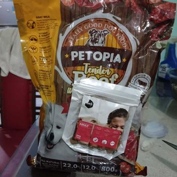 Product Review of PETOPIA  DOG DRY FOOD - 800GR - 1KG - MAKANAN ANJING from e** 2** 1