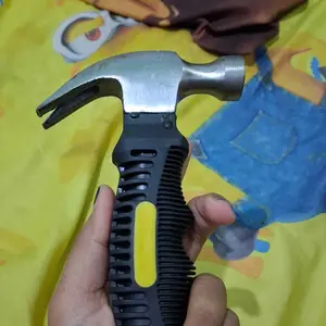 Palu Cakar Mini Pegangan Terisolasi Palu Cakar Kecil Portabel Baja Karbon Tinggi Multifungsi