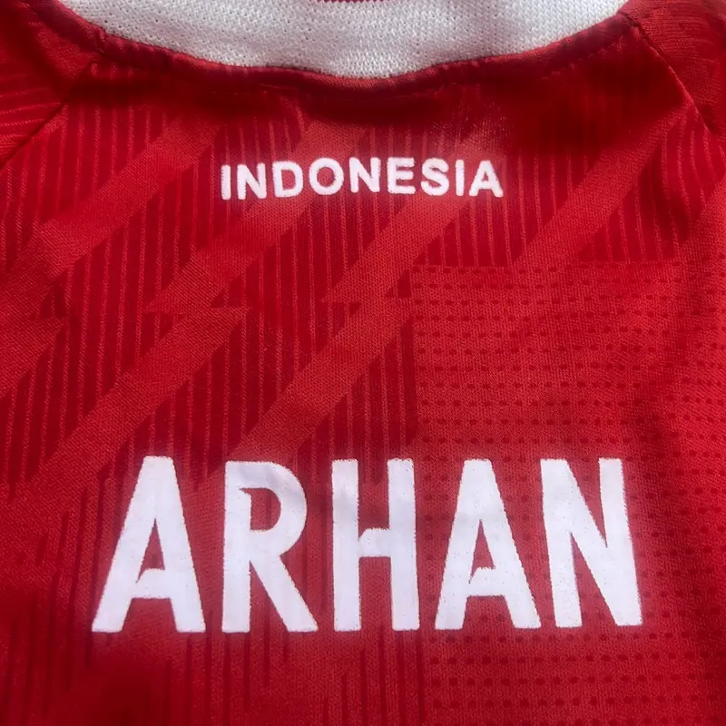 Tambah nama di Baju futsal satuan 1