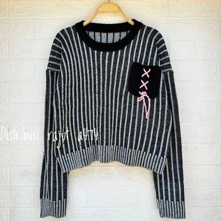 LARASATI SWEATER RAJUT MOTIF STRIPE HALUS MOTIF SAKU PITA WANITA KOREA KEKINIAN Knitwear 3