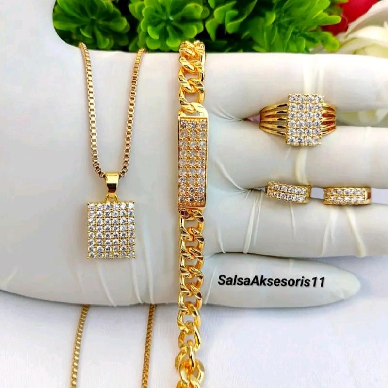 Aksesoris Wanita Dewasa Satu Set Lengkap Terbaru Set Perhiasan Elegan Kalung Cincin Anting Gelang 1
