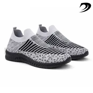 Sepatu Slipon Sneakers Pria Casual High Fashion Quality Terbaru - 886 Shoes Flat Hitam
