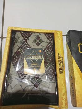 Product Review of SARUNG AL SAMSI TERBARU MOTIF BHS from j**6 0