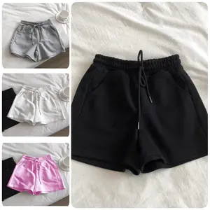 Promo 100 dapat 4 pcs Celana Pendek Hot Pants Wanita Dewasa Dan Remaja Cocok Buat Hangout Santai Dan Nyaman Shorts Pants Hitam Cewek Sexy