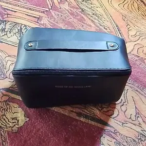 Storage Bags Tas Make Up Pouch Travel Organizer Kosmetik PU Premium – Multifungsi  Waterproof Storage box/Pink/Coklat/Krim/Hitam