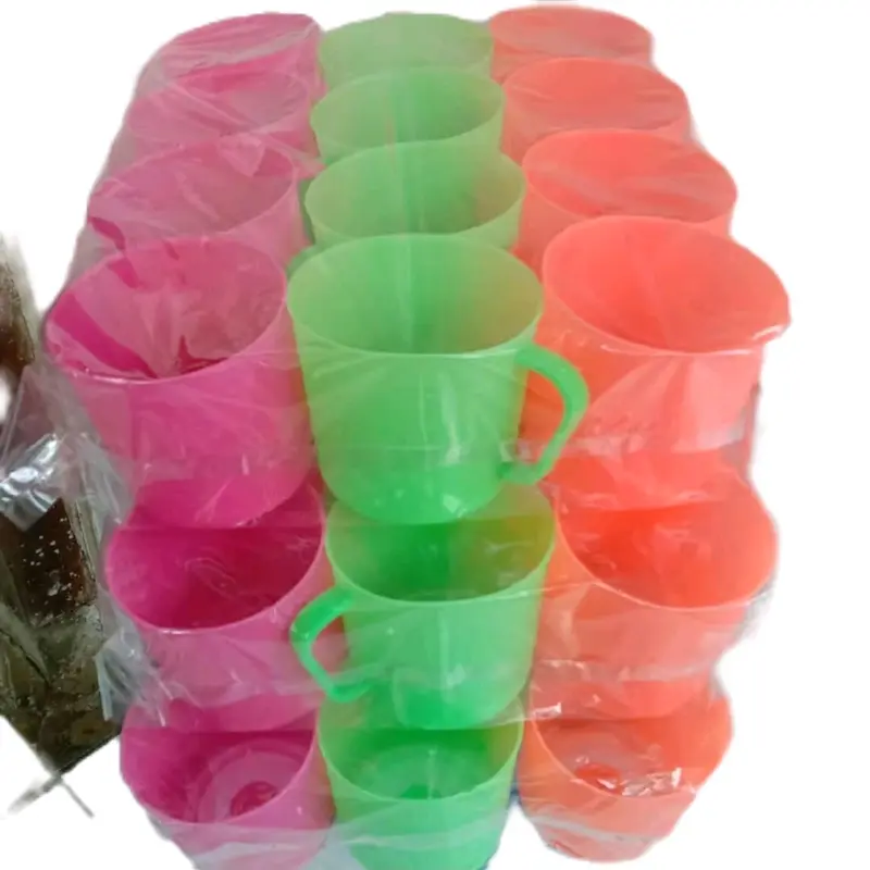 Gelas/cangkir plastik plus gagang 1 lusin 3 warna sesuai gambar 1 lusin 12 pcs 0