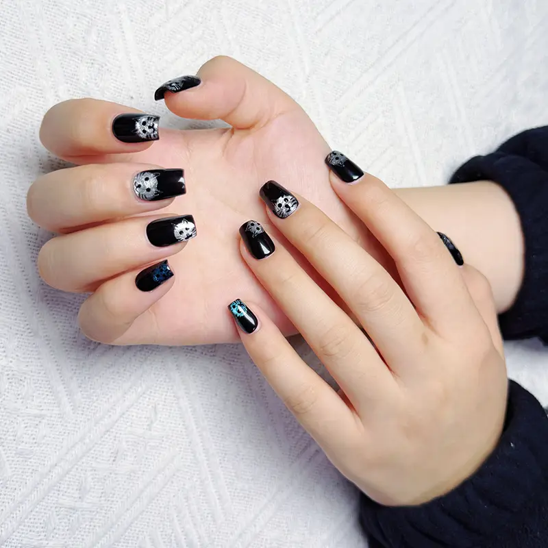 "Hand-made" hand-painted pattern to wear nails, cat's eye color-changing nail art, detachable nail stickers for many times.