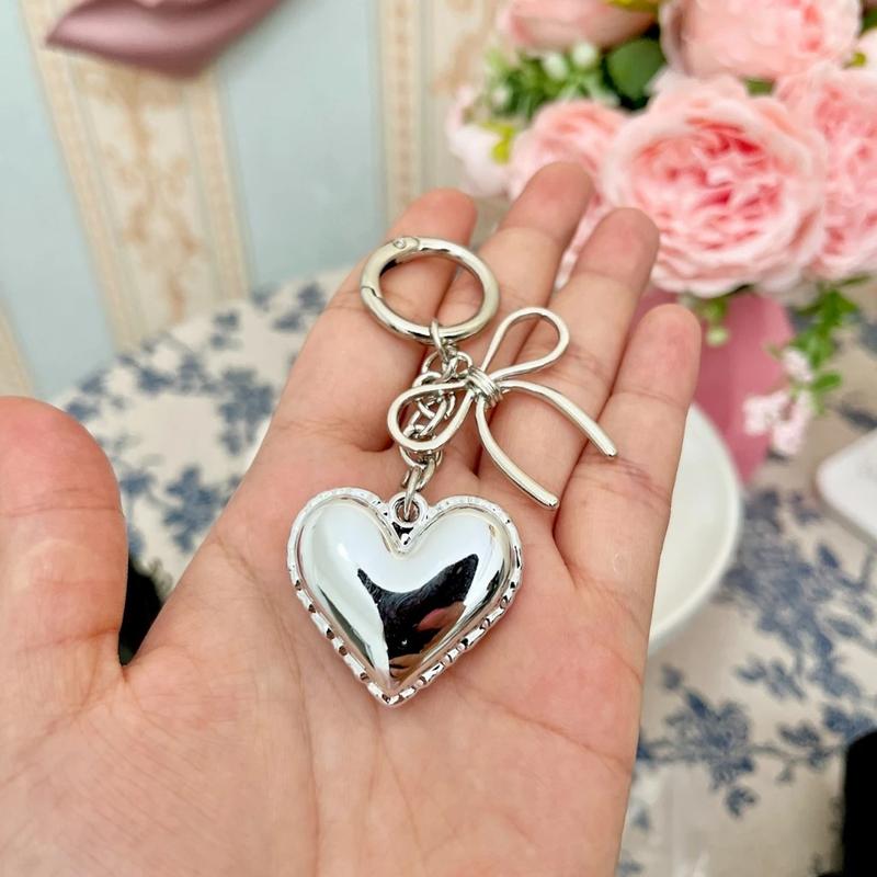 Gantungan Kunci Silver monochrome monokrom / gantungan kunci pita love kecil keychain / Keychain Coquette Love Big Heart / Bag strap Love Pita Phone Strap 2