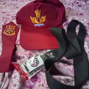 kasbon id paket topi sd dasi dan sabuk ccok untuk cewel and cowok logo bordir tutwuri handayani Anak Cewek Seragam Syal Tali
