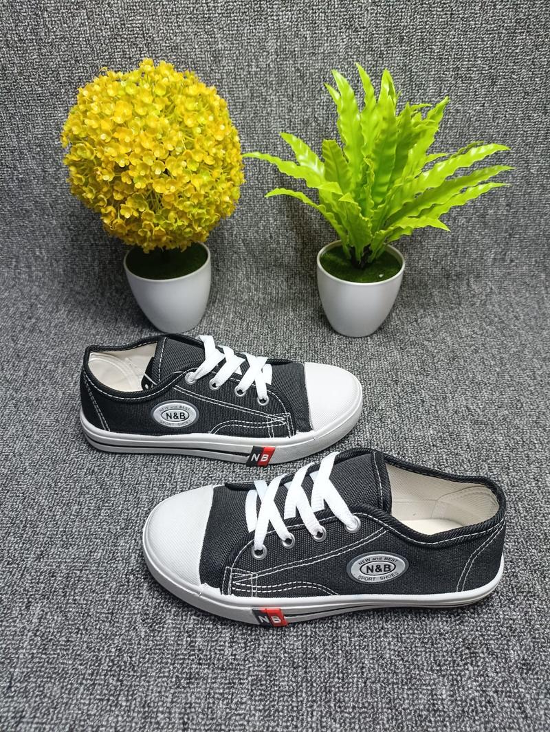 Product Introduction of Sepatu sekolah Tali N&B TANPA DUS hitam putih Sz 32-40 termurah sd-smp Anak Fashion 4