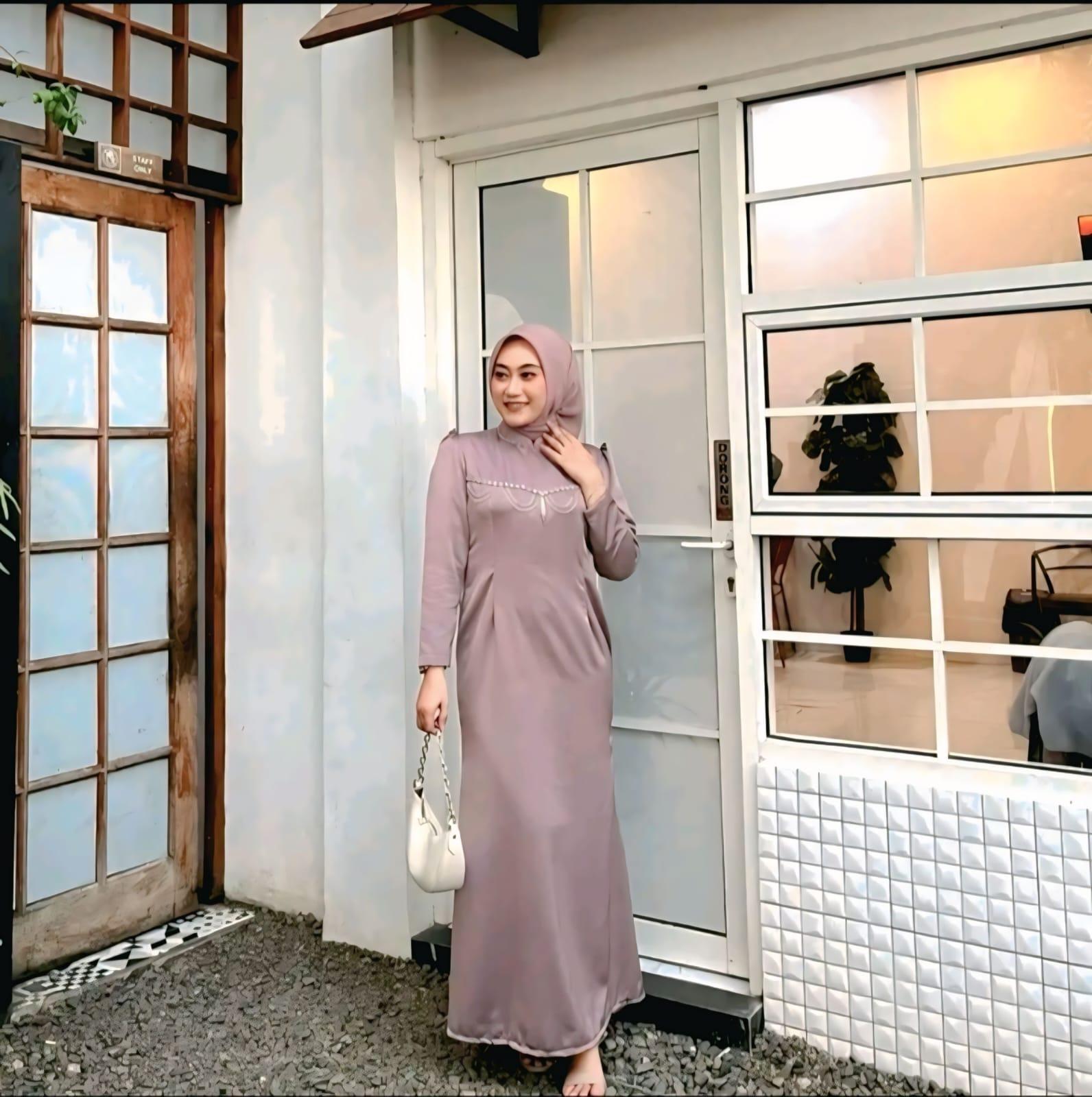 Dress Kondangan Wanita Remaja Terbaru 2025 Simple Elegant Bahan Satin Silk  Premium Warna Mahogany Emeral Gren Mauve Ukuran M L XL