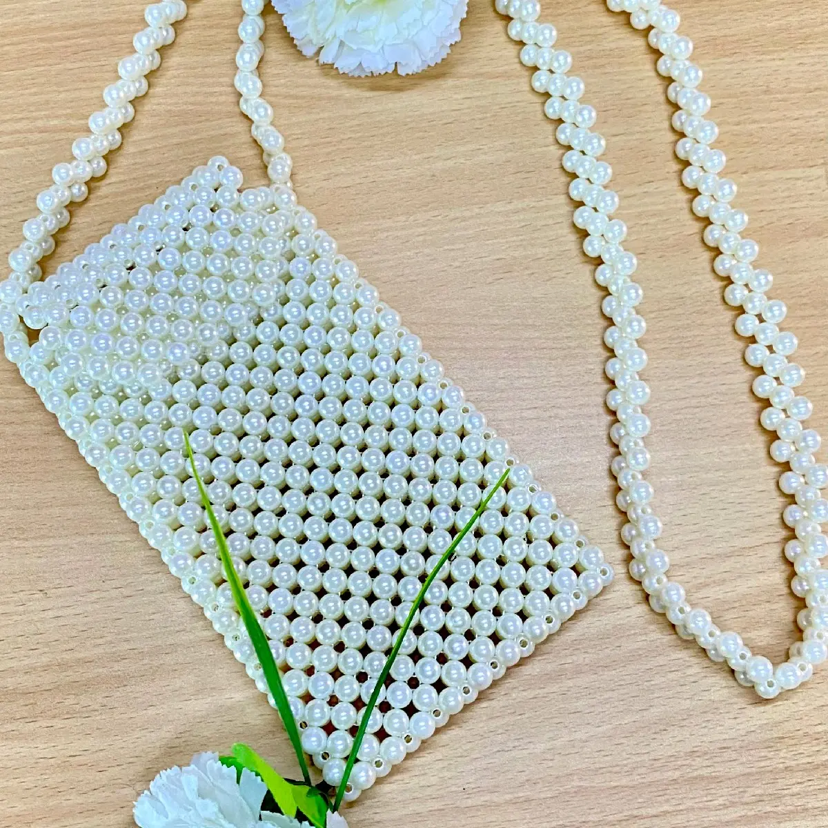 Tas Mutiara selempang austetik