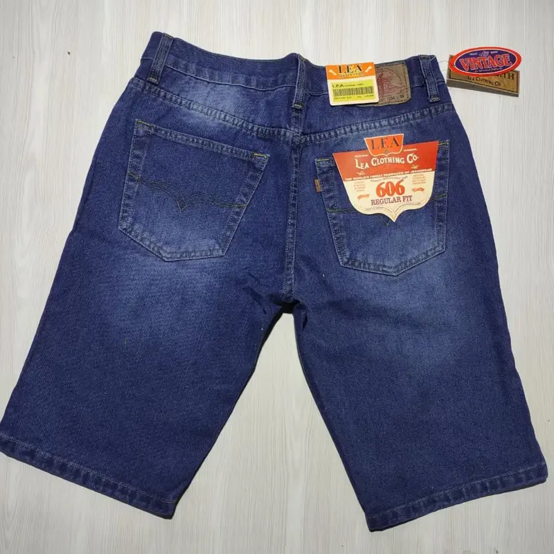 Celana Jeans Pendek Selutut Pria  murah berkualitas Distro 2