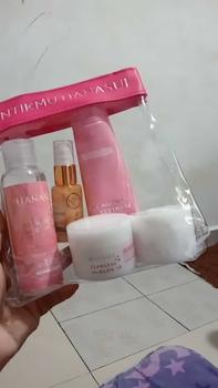 Product Review of PAKET KOMPLIT HANASUI FLOWLESS GLOW 10 PENCERAH WAJAH  5 IN 1Hidrasi Kulit Kering Pemutihan Bebas Alkohol Meringankan Semua Jenis Kulit Kotoran Perawatan Melembutkan Cleansing Facial Niacinamide Hitam Licorice Mencerahkan Vitamin Cleanser  Membersihkan from a**a 0