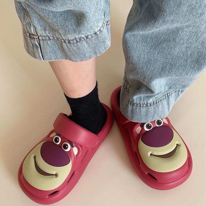 Sandal Lotso Beruang Stroberi Sandal Kartun Lucu Shoes Sendal Wanita Karet Cewek Cowok 6