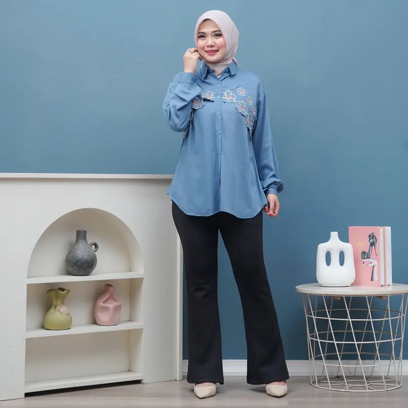 Mika Blouse Bordir Rayon Twill - Kemeja Wanita Bordir Bunga Formal Nyaman 7