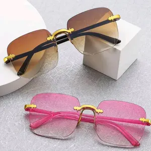 Kacamata Wanita Modern Tanpa frame Eyewear Sunglasses Lensa Plastik
